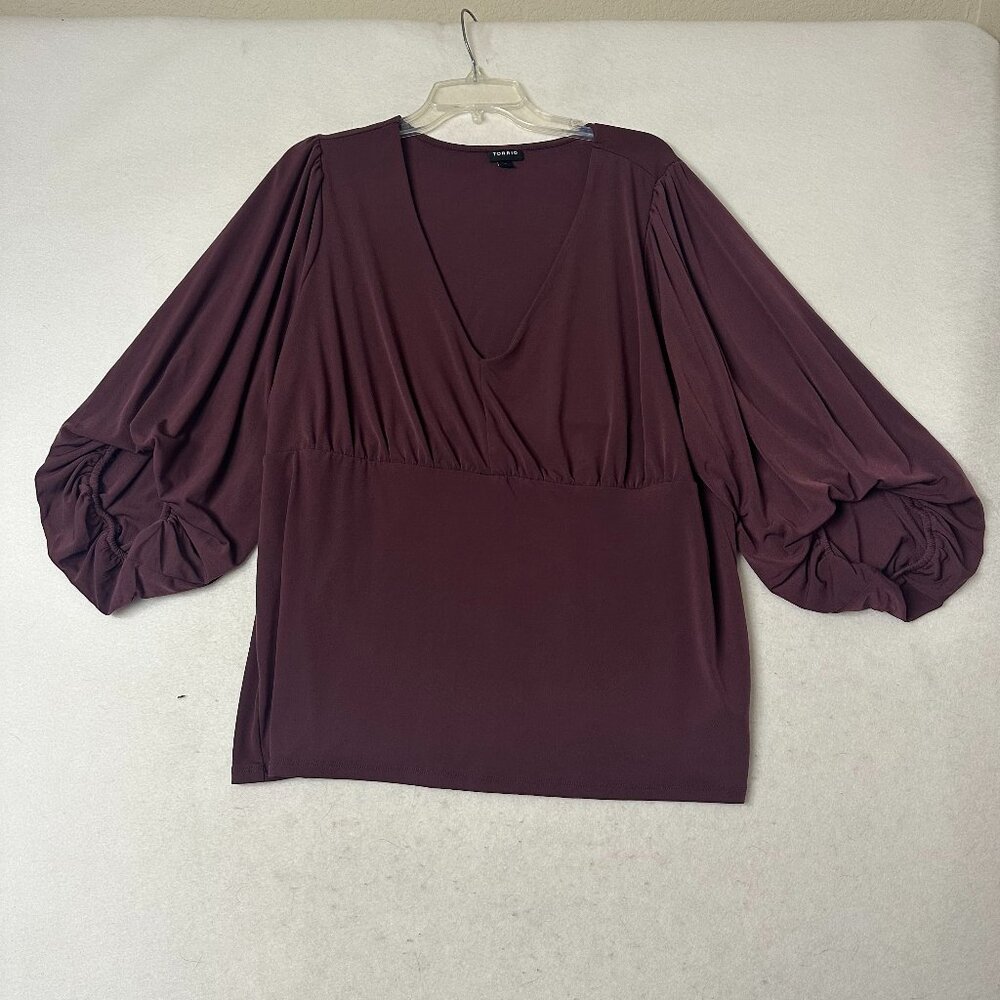 TORRID top blouse sz 3X bubble sleeve empire‎ deep v neck eggplant purple